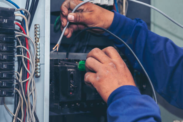 Best Circuit Breaker Repair  in Florin, CA